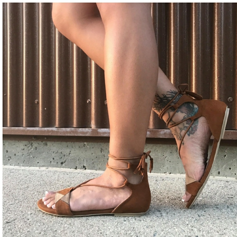 7.5 Lace-Up Sandal